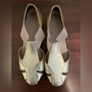 AEROSOLES Metallic Gold Leather Sandals